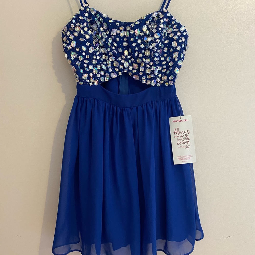 Blue Prom dress with top beading